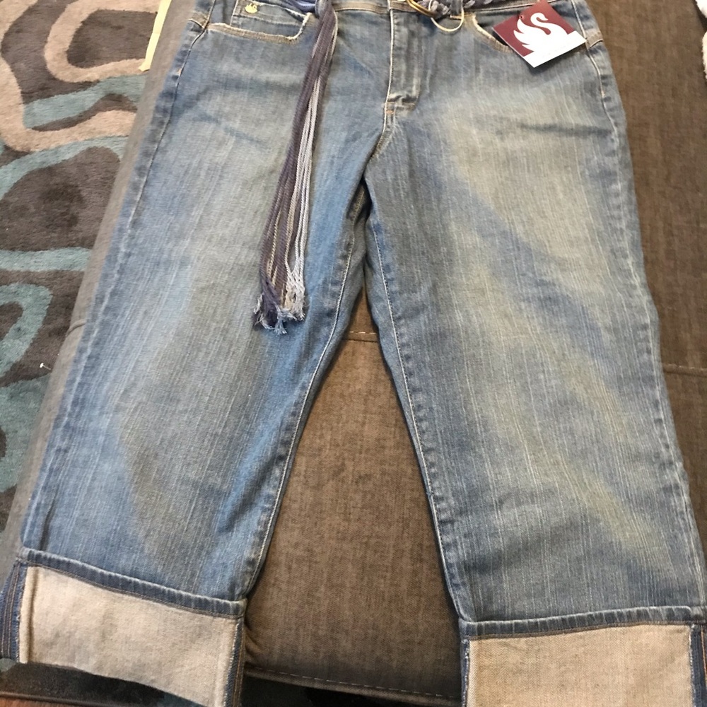 Gloria Vanderbilt Capri jeans